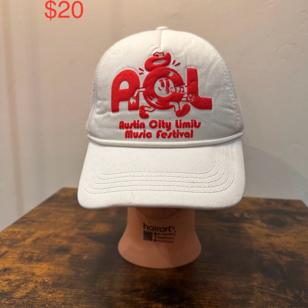 All are 15$ unless stated otherwise - Picture 9 of 16